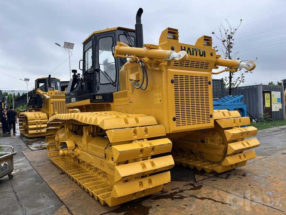 Болотный бульдозер HAITUI HD16S с гусеницой 1100 мм в наличии