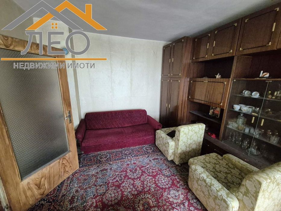 Продава се Тристаен апартамент в Габрово, Трендафил 2 - 76 кв.м за 638 €/кв.м - Снимка #3