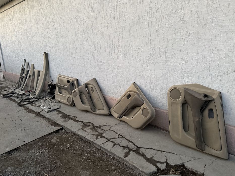 Салон rx300 пластик мелочи