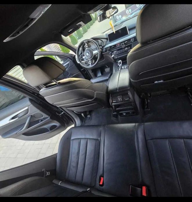 Auto Bmw X6 2016