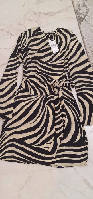 Rochii noi, cu eticheta, dama marimea S-M