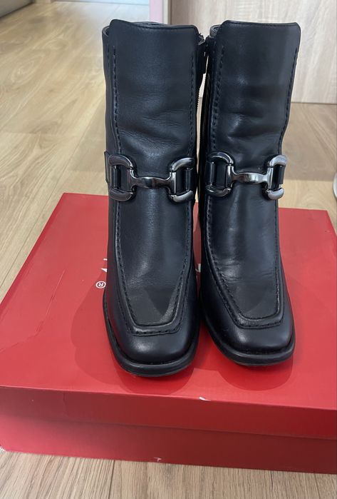 Дамски боти естествена кожа