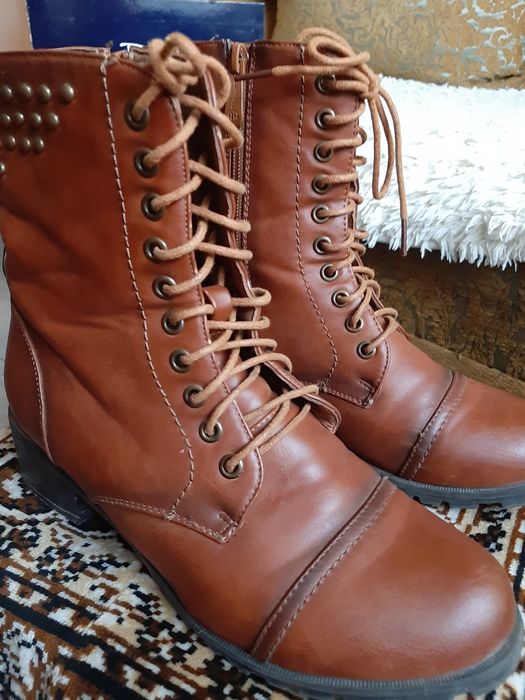 Осеннее весенние полусапожки