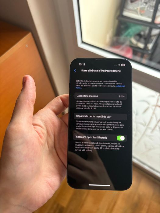 iPhone 14 128 GB - baterie 81% - stare excelentă