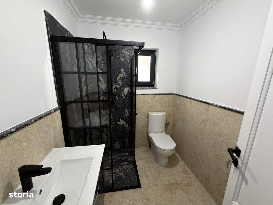 Casa noua cu etaj la cheie zona Scolii 11
