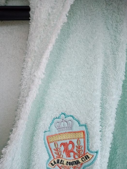 Продам халат детский