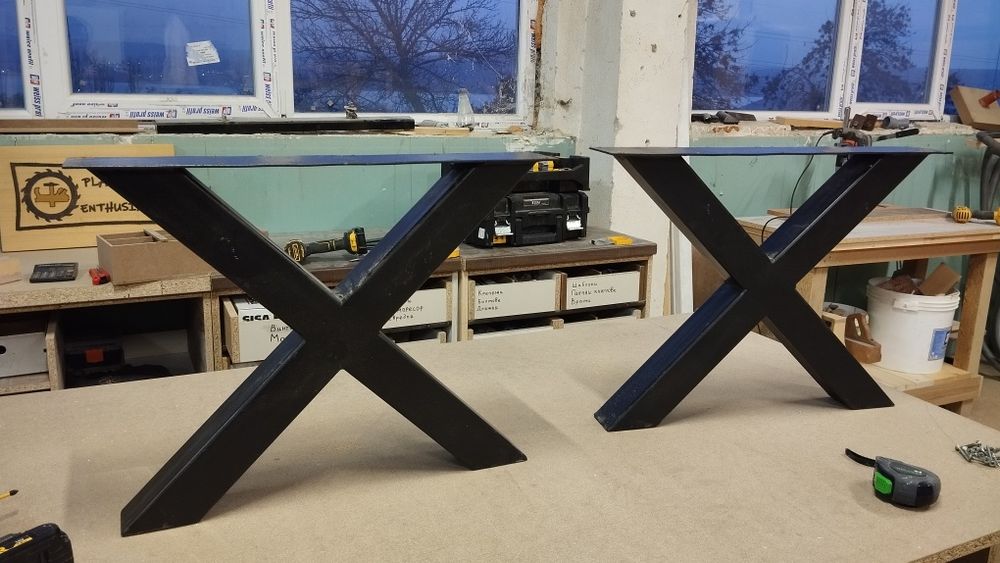 Метални крака за маса