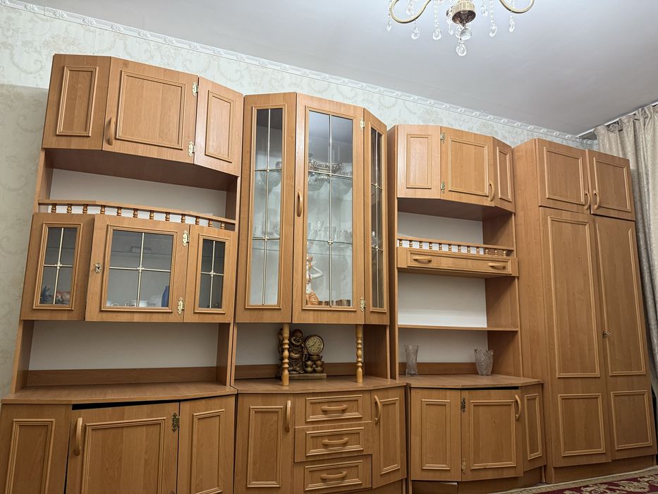 Стенка в гостинную