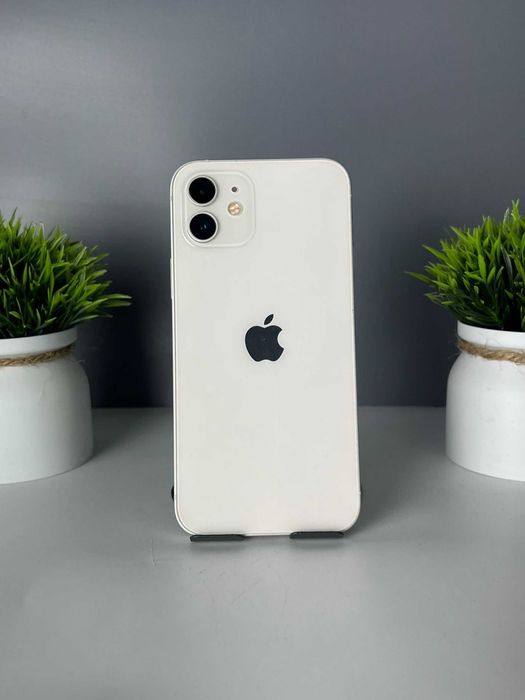 Apple iPhone 12 64GB, белый 12686a0075