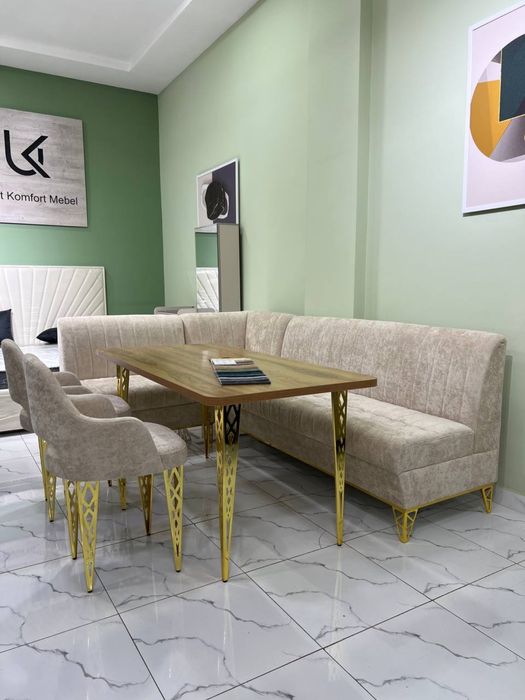 Кухонный уголок комплект.