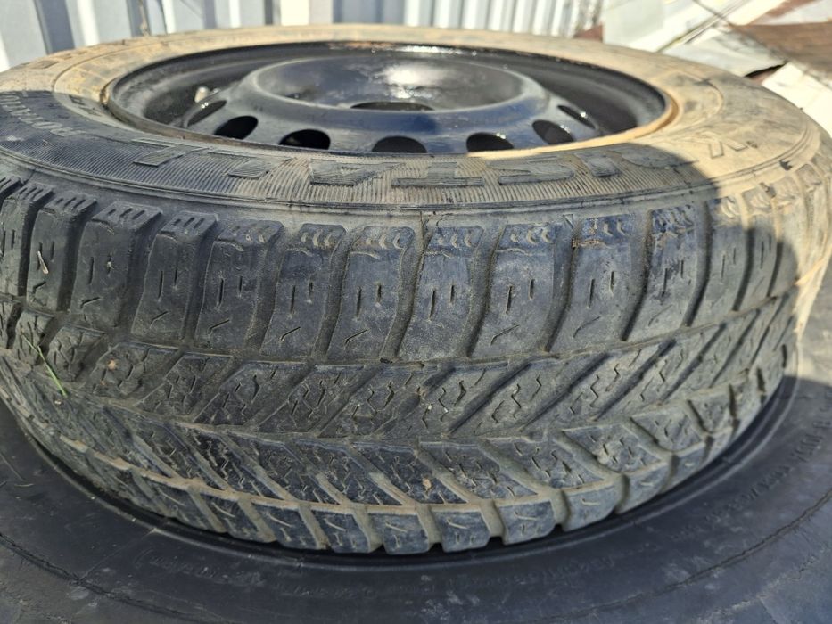 Продам колесо в сборе на митсубиси