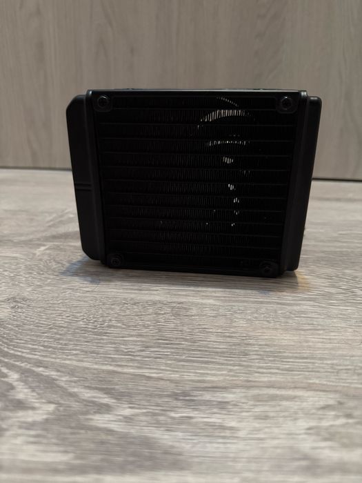 Cooler pe Apă Cooler Master 120mm Socket 1151