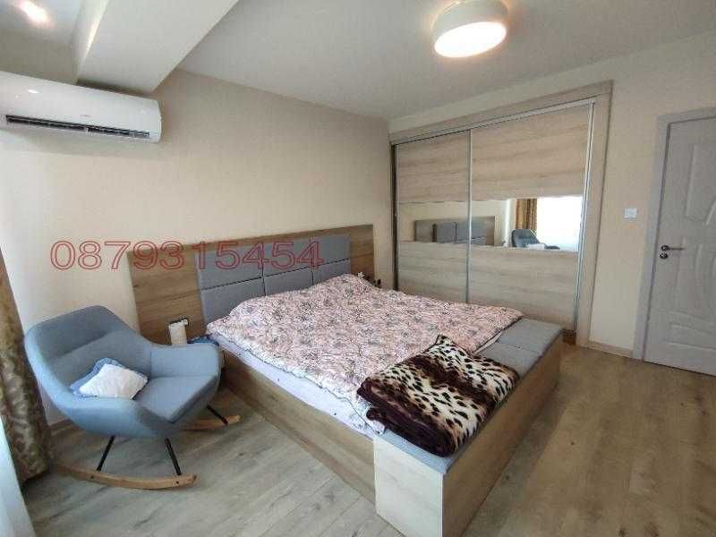 Дава се под наем Тристаен апартамент в Плевен, Мара Денчева - 82 кв.м за 433.5 € - Снимка #3