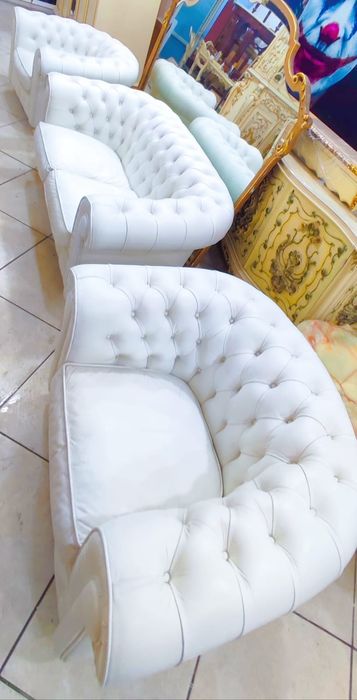 Италиански хол 038