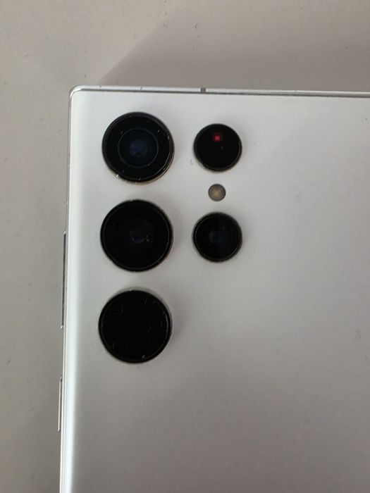 Samsung s22 ultra бял 256gb 12Gb Ram