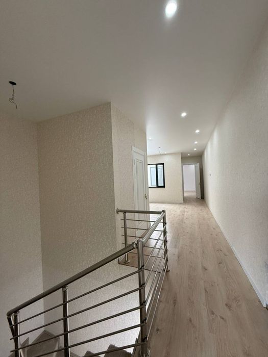 Срочно продается Еврокотедж Сергели Хонобод, 1,2 соток, 4 комнаты