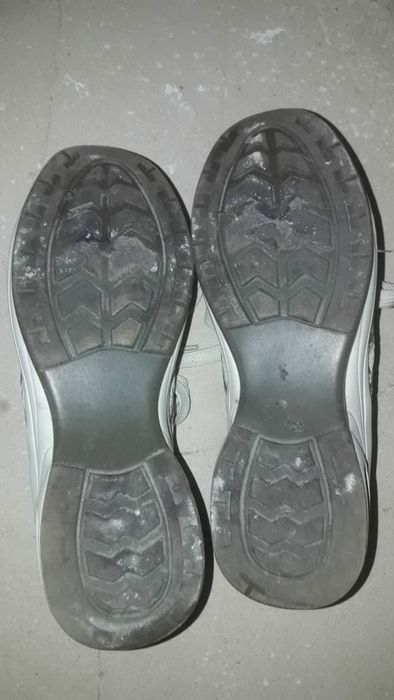 Кроссовки 37 размер