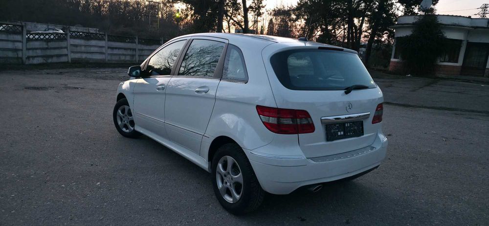 Mercedes Benz B Klass 150 benzina