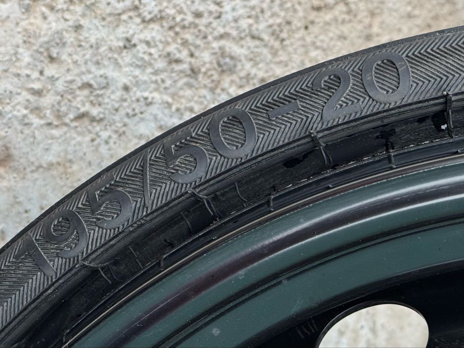 ОРИГИНАЛНА резервна гума/патерица 20” Audi 5x112