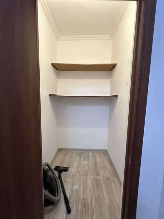 Левый берег 2 комн квартира