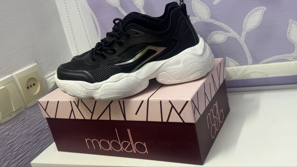 Красовка женская