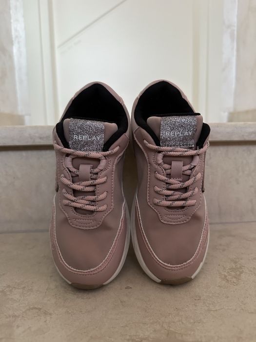 Сникърси Replay