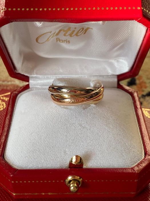 Продам кольцо Cartier оригинал