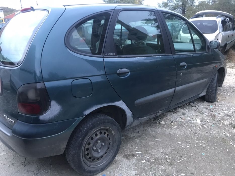 Рено сценик 1.6 90кс 1998 На Части
