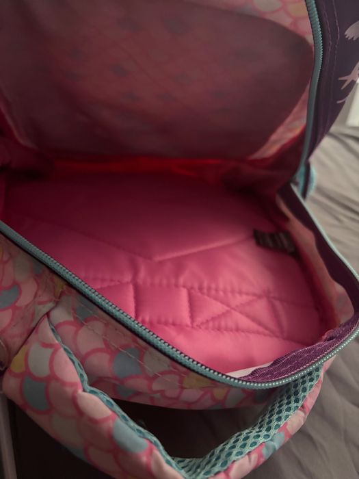 Раница must носена малко в детска градина без забележки