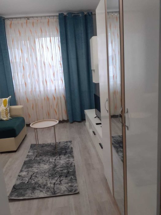 Garsoniera de inchiriat