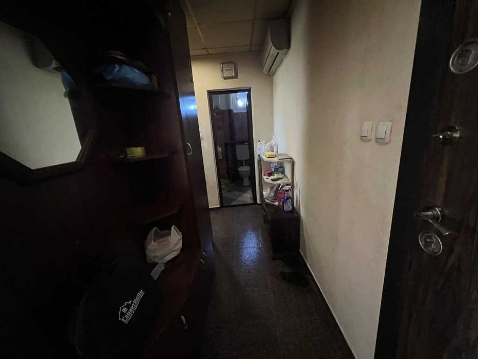 Дава се под наем Едностаен апартамент в Габрово, Борово - 44 кв.м за 153 € - Снимка #3