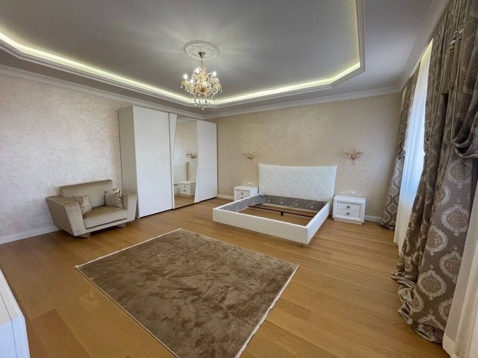 Дом Центр Луначарского 9 соток