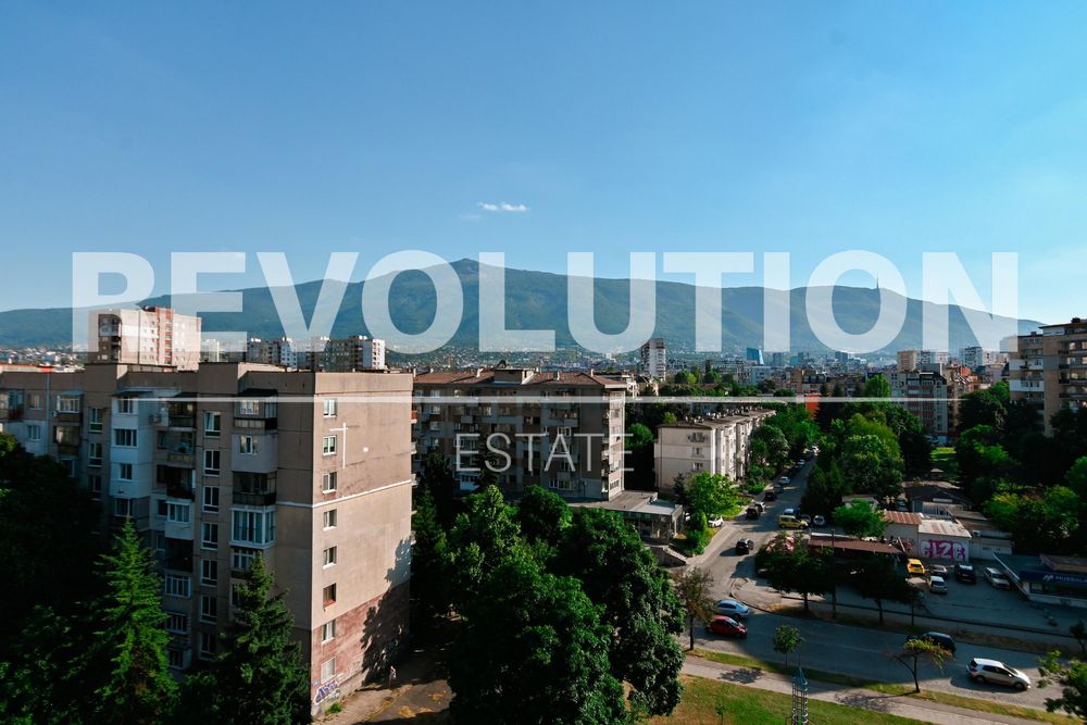 Дава се под наем Тристаен апартамент в София, Стрелбище - 80 кв.м за 1000 € - Снимка #17