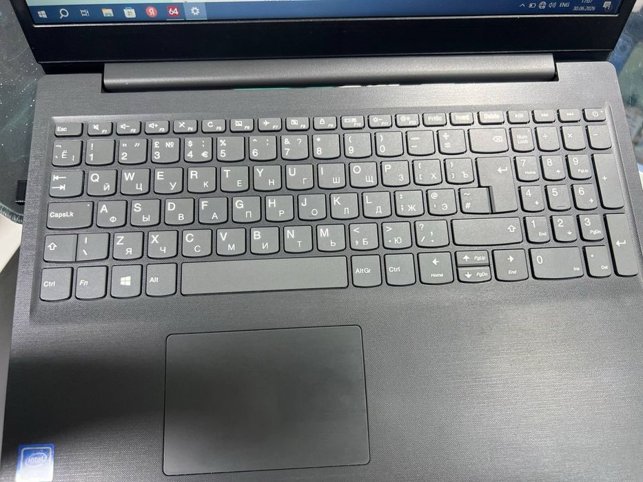 Notebook sotiladi