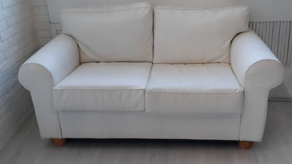 диван белый двухместный 170 х 65 см
