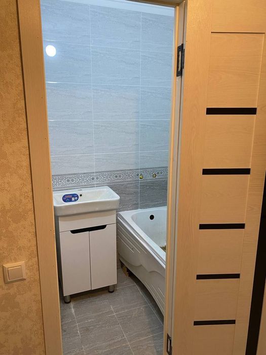 Продаётся квартира бывшее общежитие 
Бывшая мирзо улугбекская налогова