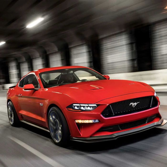 Комплект Full LED фарове с мигачи за Mustang 2018 с визията на S650