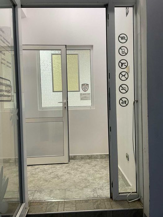 Дава се под наем Офис в Генерал Тошево - 40 кв.м за 204 € - Снимка #9