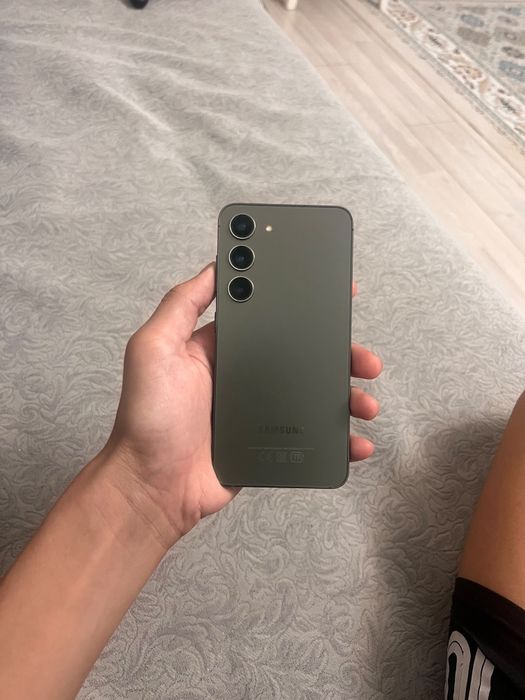 Продам Samsung s23