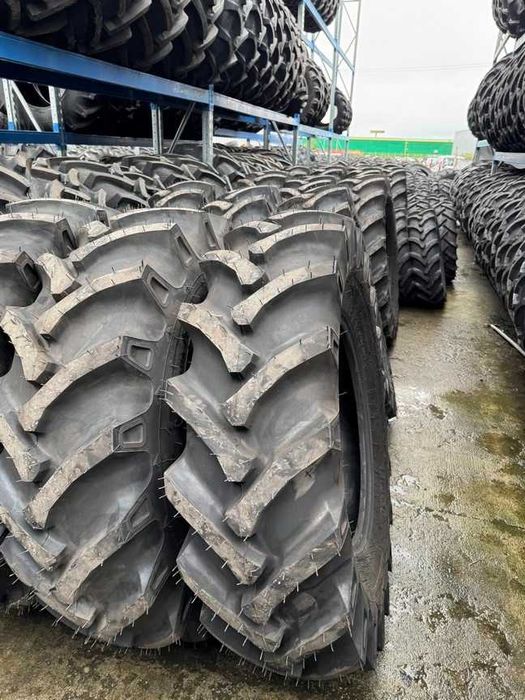 Cauciucuri pentru vola cu 16 pliuri 18.4-30 marca PANTHER