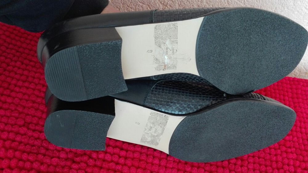 Pantofi noi Schneider piele nr 41 damă