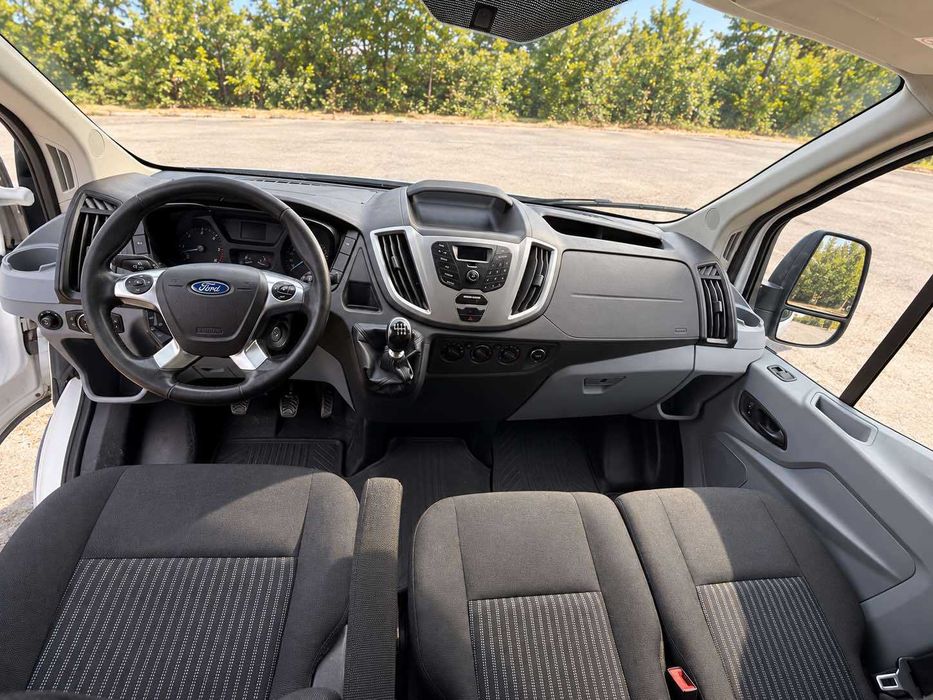 Товарен Бус под наем - 78 € / 24 ЧАСА