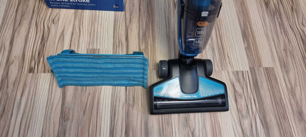 Беспроводной пылесос Philips PowerPro Aqua FC6404/01