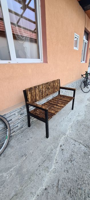 Bancă pentru curte.