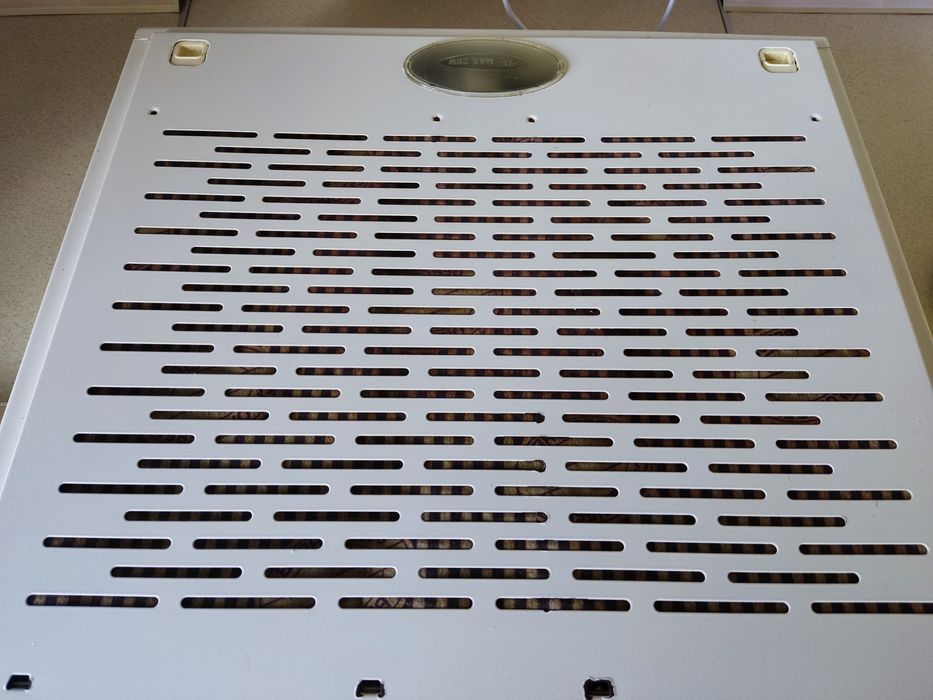 Продается кухонная вытяжка