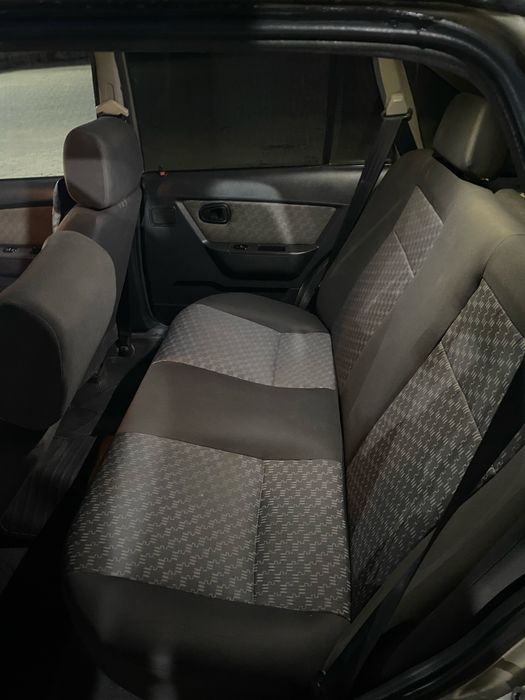 Продам машину Daewoo Nexia