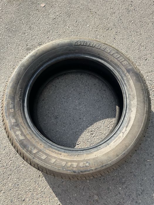Шина Bridgestone 235/55/R18