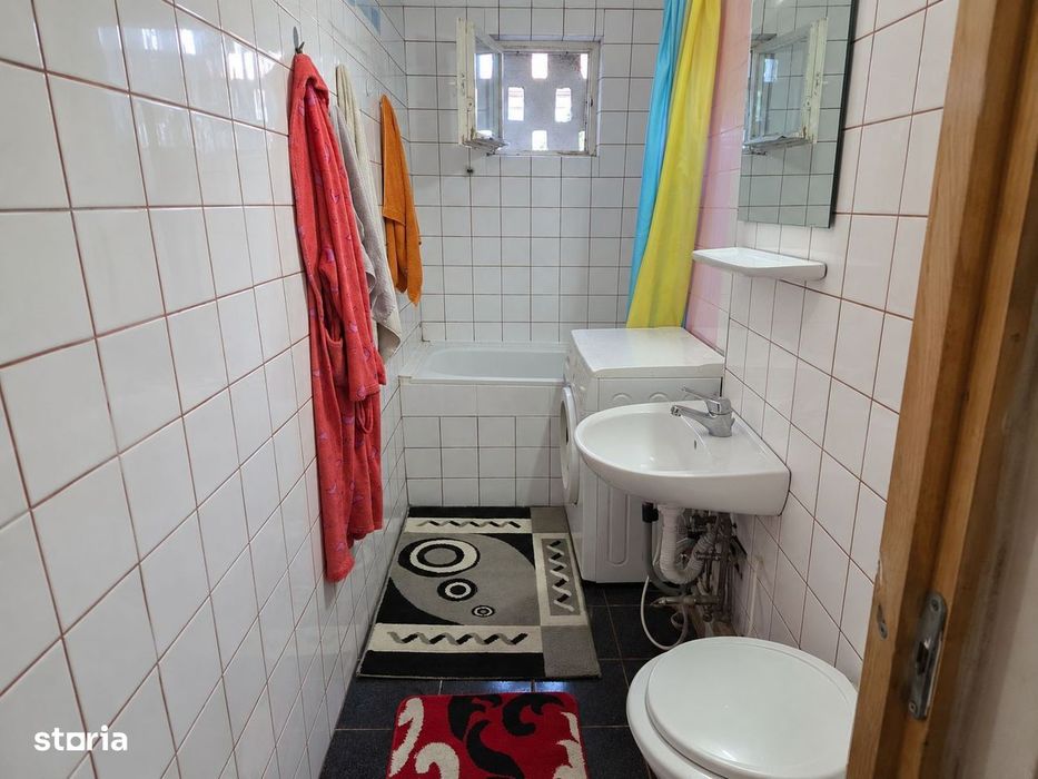COMISION 0%, Apartament 3 Camere,  Etaj 2, Centrala, Boxa, 50mp, Dacia