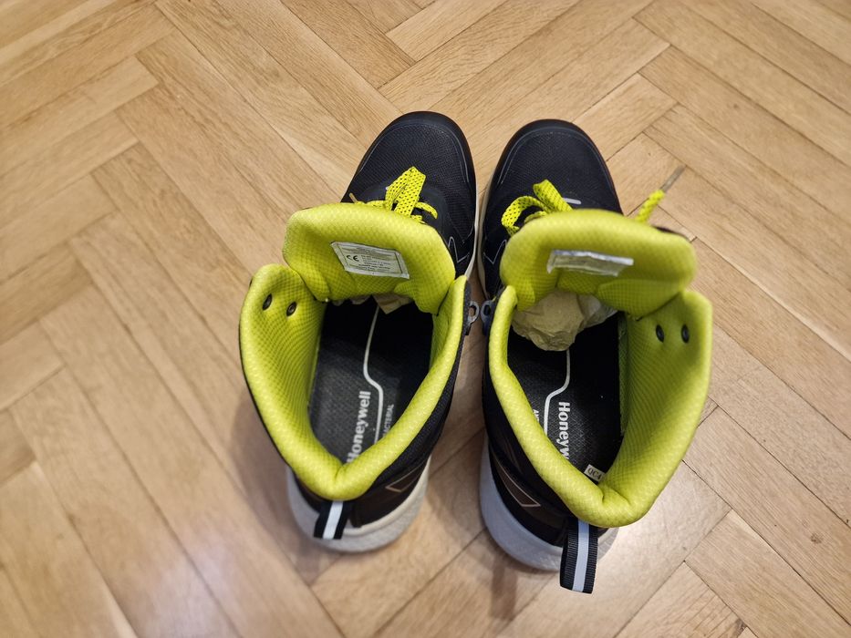 Обувки , кецове , боти Honeywell 46