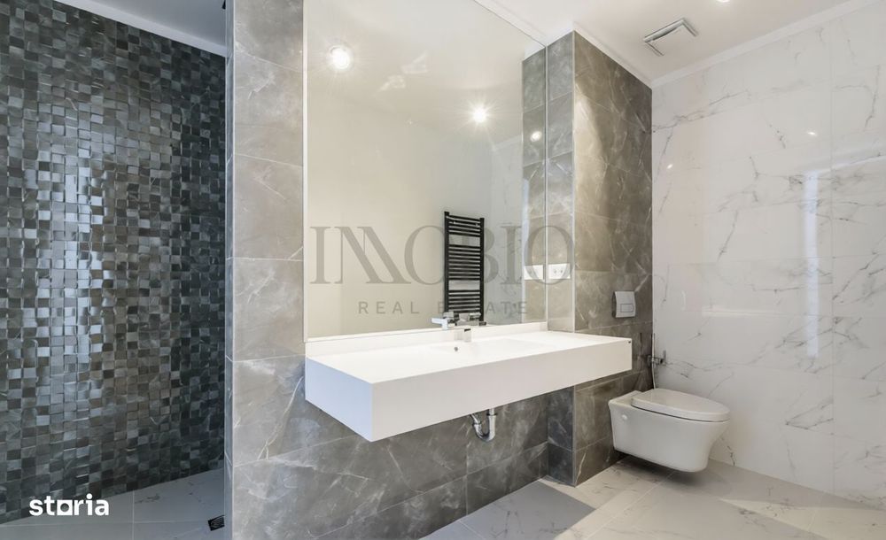 Apartament 4 Camere | Beach Front | One Mamaia | Loc de Parcare